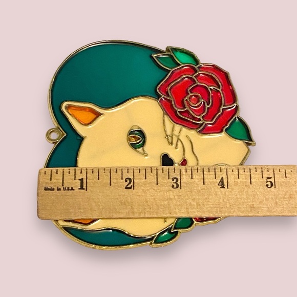 Heart with Cat & Roses Stained Glass Acrylic Window Hanging Suncatcher 5” x 4.5” - Picture 4 of 5